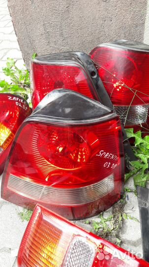 Задние фонари Kia Sorento 2003