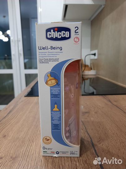 Бутылочки для кормления chicco