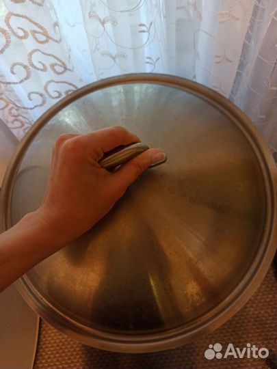 Крышка из нержавейки для кастрюли