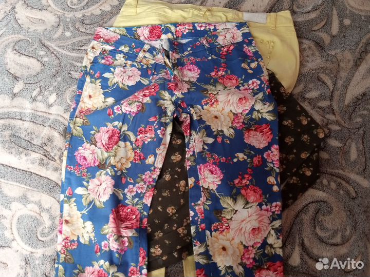 Вещи пакетом, брюки платья блузки, шорты