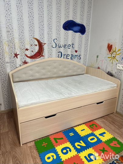 Детская кровать матрешка