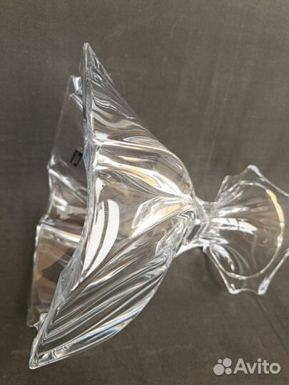 Большая хрустальная ваза