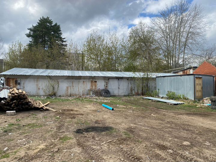 Сдаю отдельно стоящее складское помещение 216.5 м²