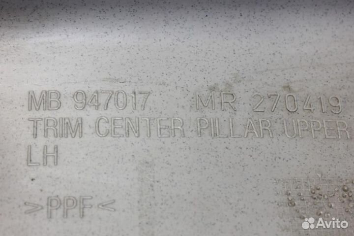 Обшивка стойки левая Mitsubishi Carisma 2000 2003