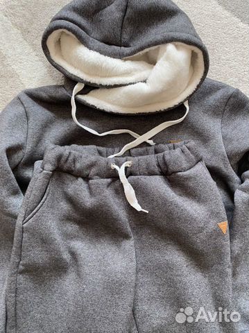 Спортивный костюм женский новый