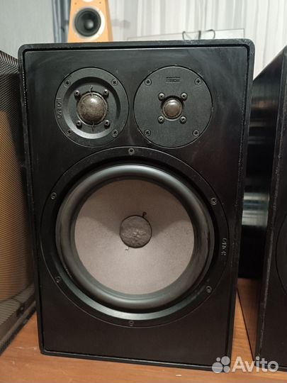 Колонки canton GLE 70