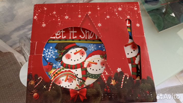 Тарелка с лопаткой для торта