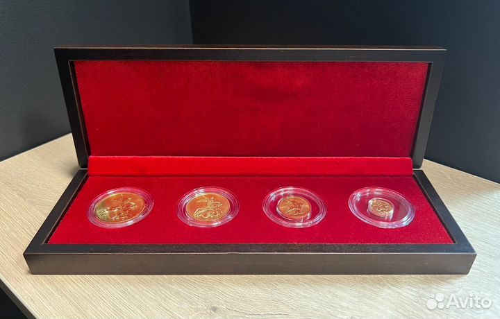 Набор из 4х золотых монет 