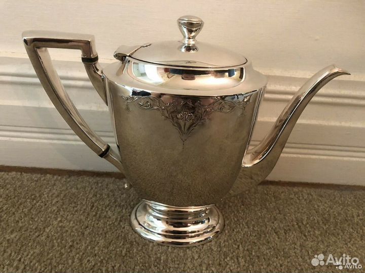 Винтажный посеребренный чайный сервиз