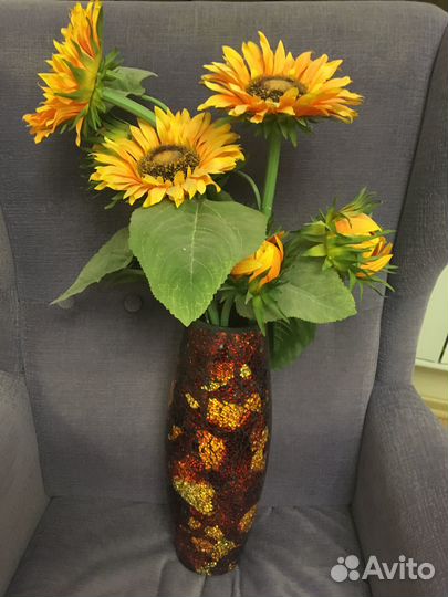 Ваза с подсолнухами