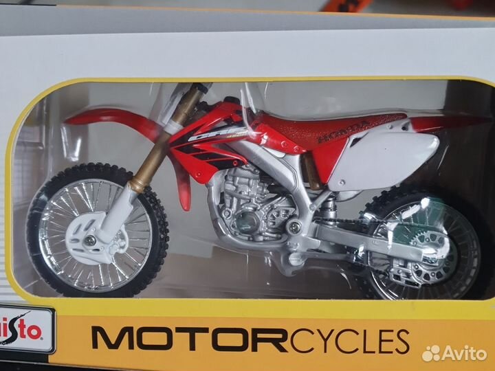 Модель мотоцикла honda CRF 450F 1:12