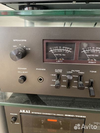 Музыкальный центр