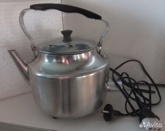 Электрочайники, чайники, в т.ч. СССР