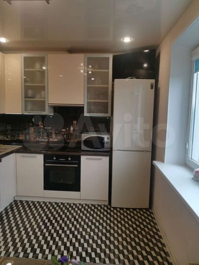 3-к. квартира, 81,2 м², 2/17 эт.