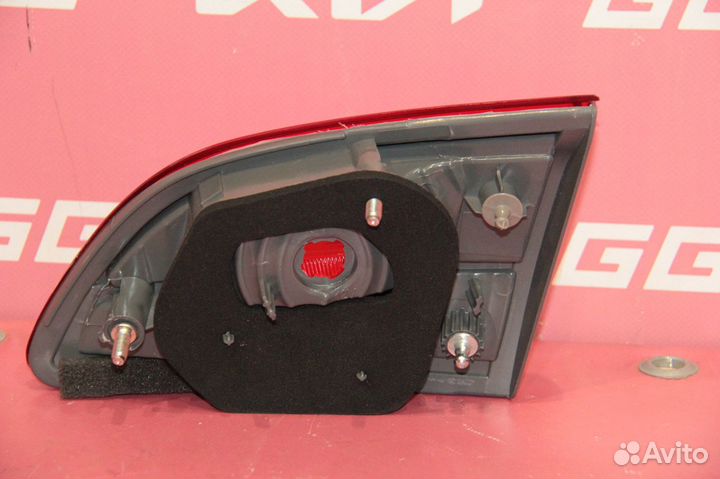 Фонарь внутренний левый Nissan Almera 2012 - 2018