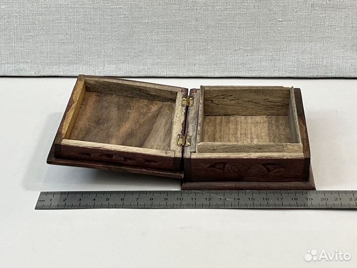 Оригинальный сундучок шкатулка тиковое дерево