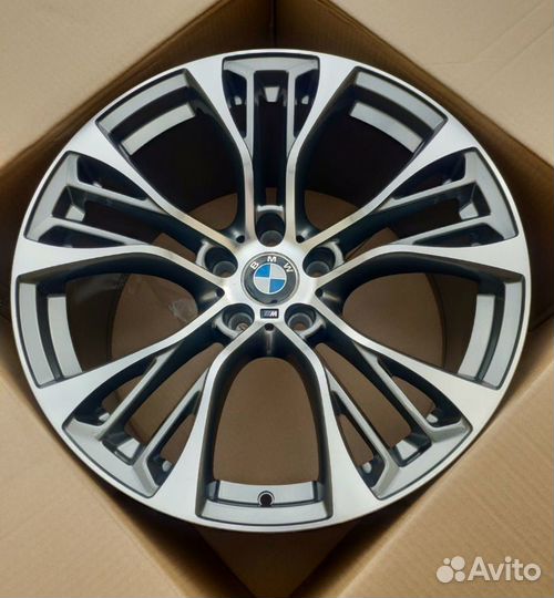 Диски R20 599 стиль на Bmw X6 (E71/F16) 5/120