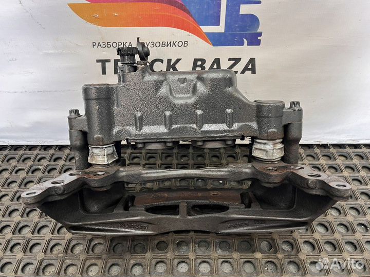 2429516 Суппорт левый L Scania 6-series