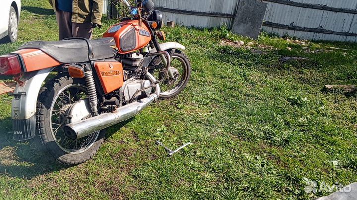 Мотоцикл иж планета 5