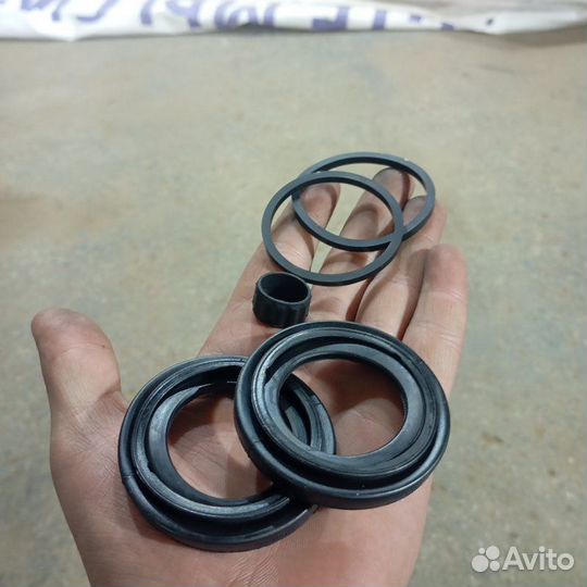 Ремкомплект суппорта передний Iveco Daily