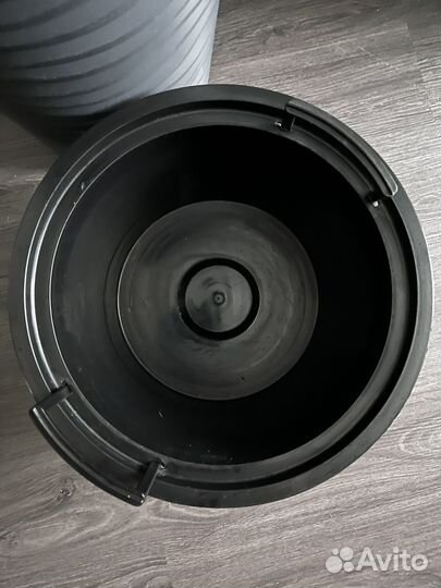 Кашпо горшок для цветов