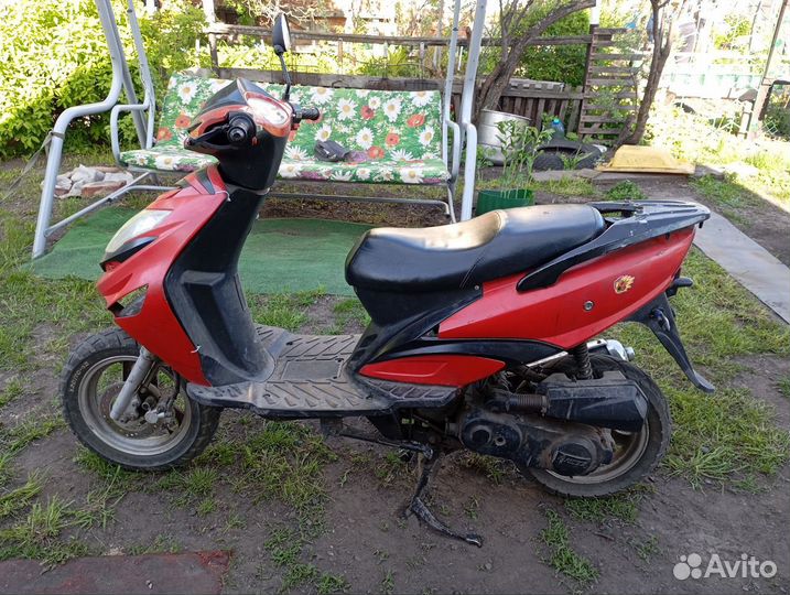 Скутер Racer
