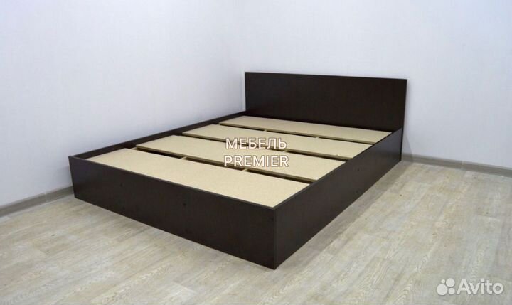 Кровать двухспальная новая