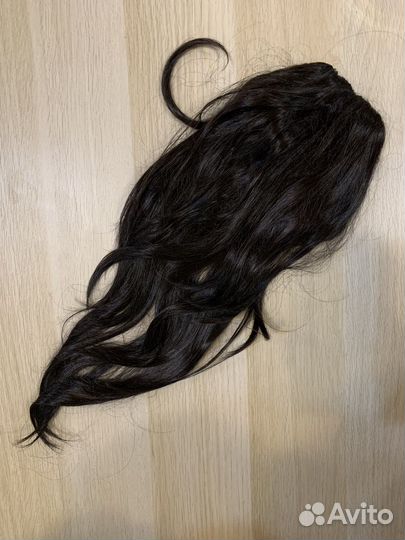 Волосы на заколках искусственные
