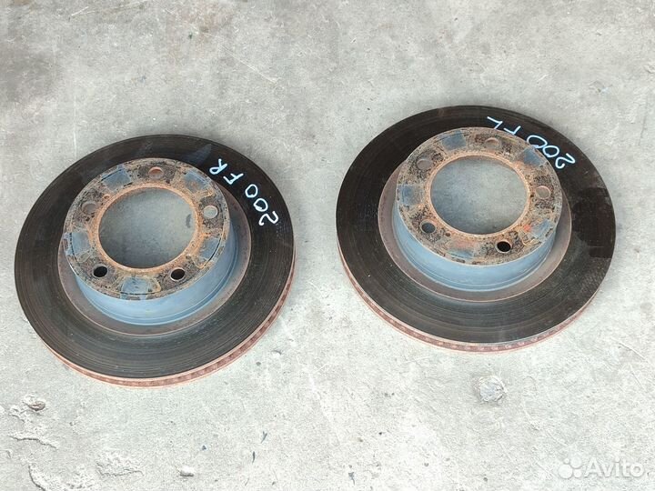 Диск тормозной передний LC200 / LX450d / 570