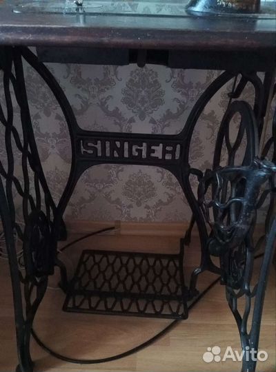 Швейная машина Singer