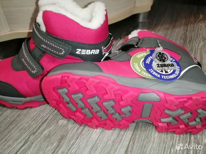 Зимние ботинки для девочки