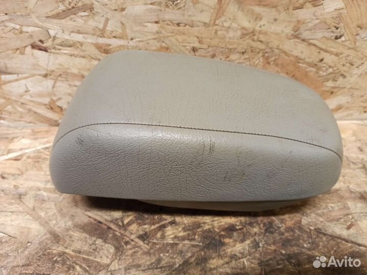 Подлокотник Kia Cerato 1