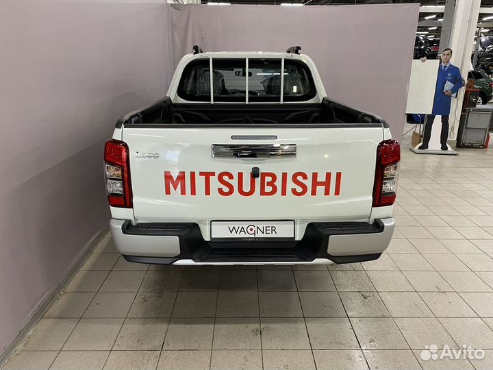 Mitsubishi L200 2.4 AT, 2022, 490 км
