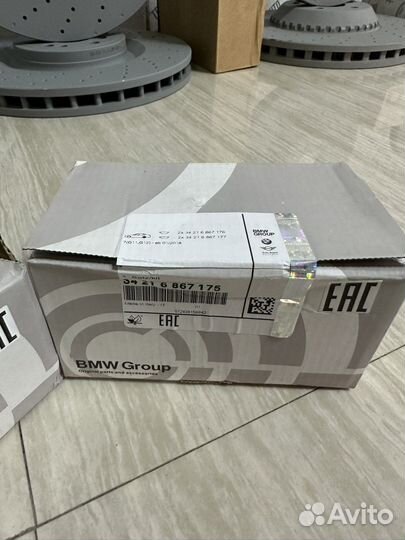 Задние колодки на BMW 5 (G30, F90)