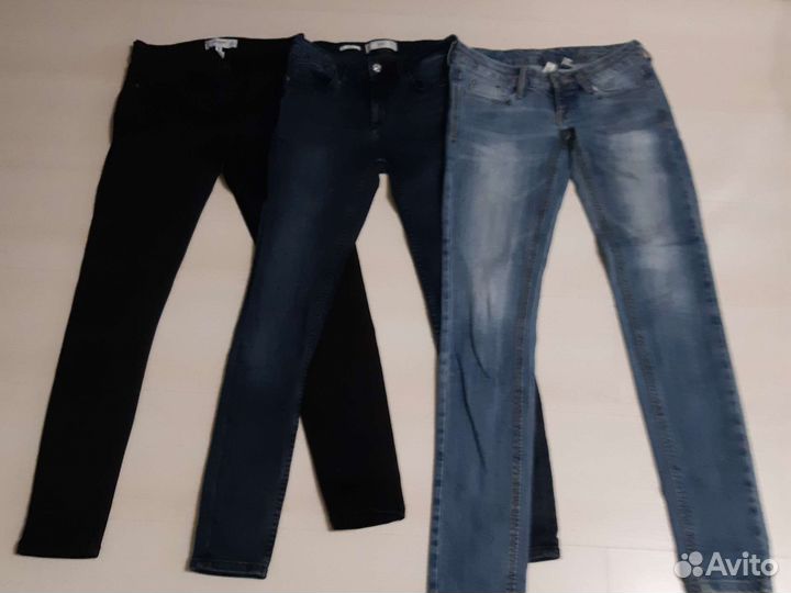 Джинсы mango