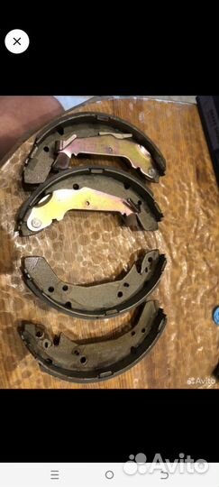Тормозные колодки задние