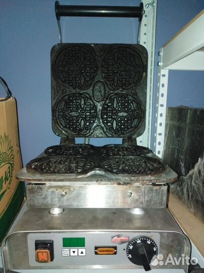 Вафельница