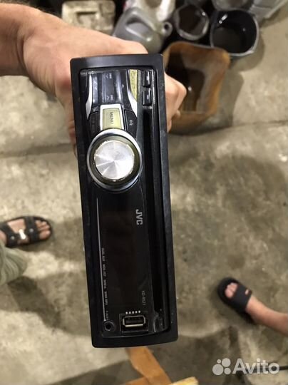 Продам магнолу JVC