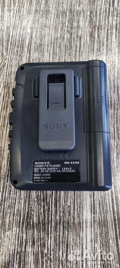 Кассетный плеер Sony Walkman WM-EX192