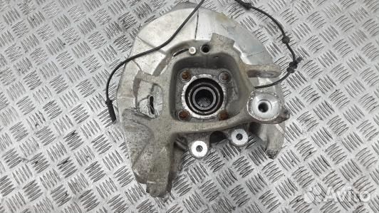 Ступица задняя правая BMW 7 F01 (1BA13NX01)