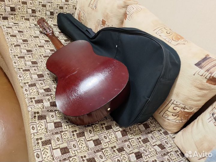 Классическая гитара 6 струнная