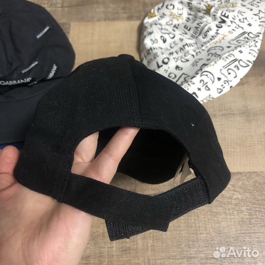 Бейсболки Dolce&Gabbana, Stella McCartney, Moncler