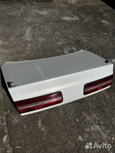 Крышка багажника Mark 2 100