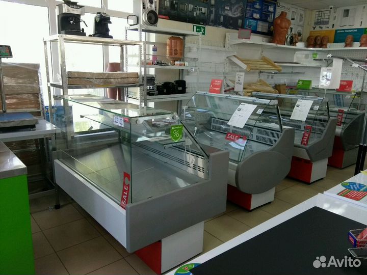 Холодильная витрина новая