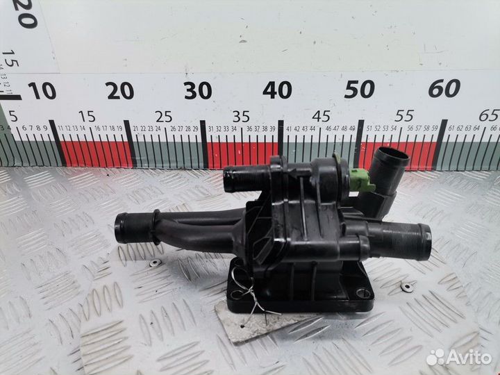 Корпус термостата Volvo V50 рест. 2010