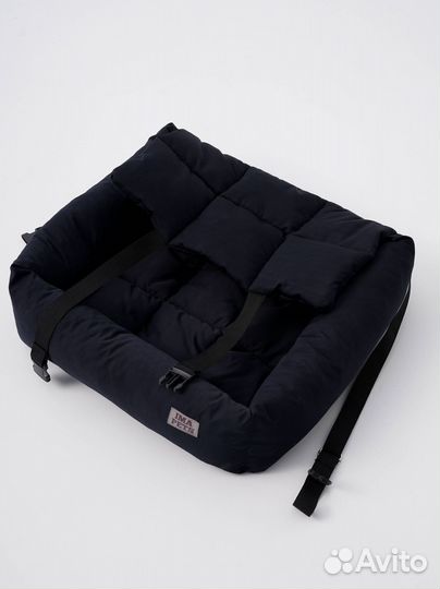 Лежанка в машину для собак и кошек