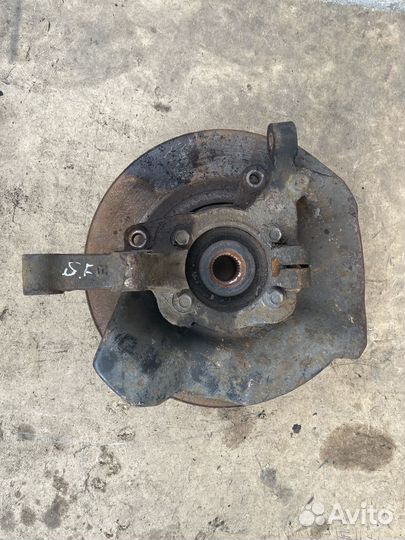 Кулак поворотный передний Санта Фе 2 (см)