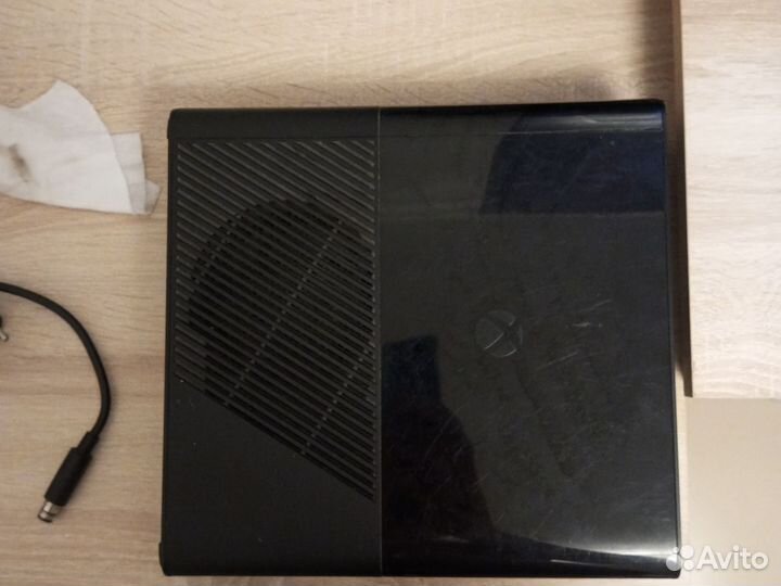 Игровая приставка xbox 360 б/у