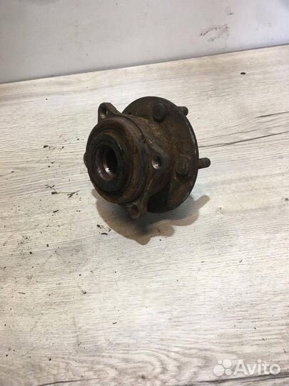 Ступица задняя Kia Sorento 2 2012 527502B100