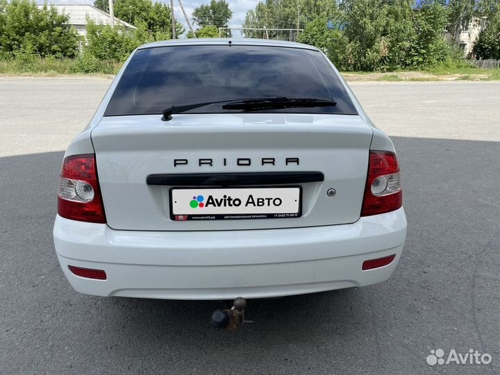 LADA Priora 1.6 МТ, 2011, 200 000 км